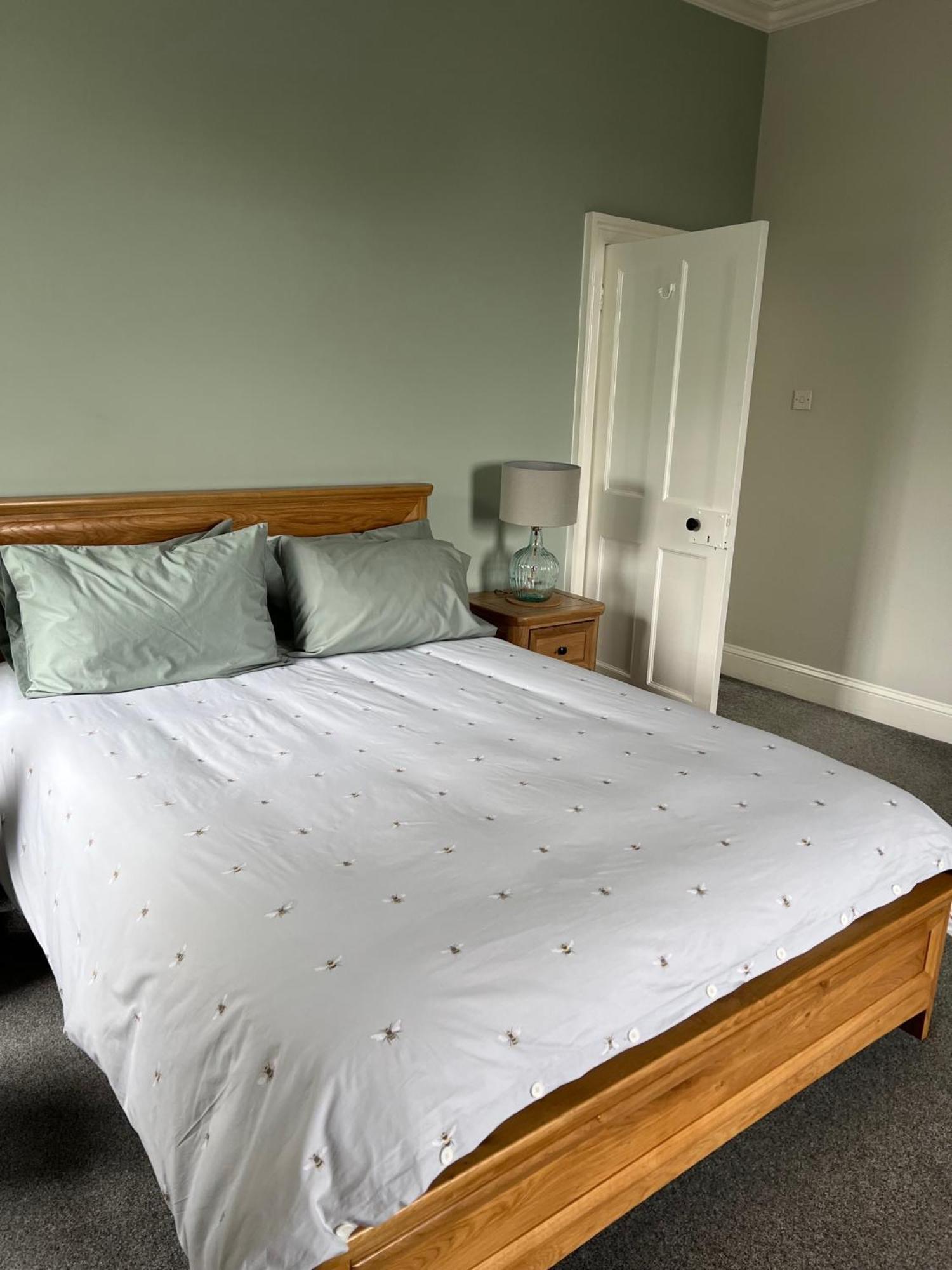 Broomhouse Farmhouse Cheswick  Rom bilde
